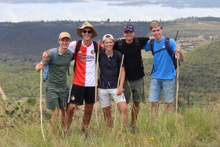 Studenten onderzoeken kansen tuinbouw in Kenia Studenten onderzoeken kansen tuinbouw in Kenia