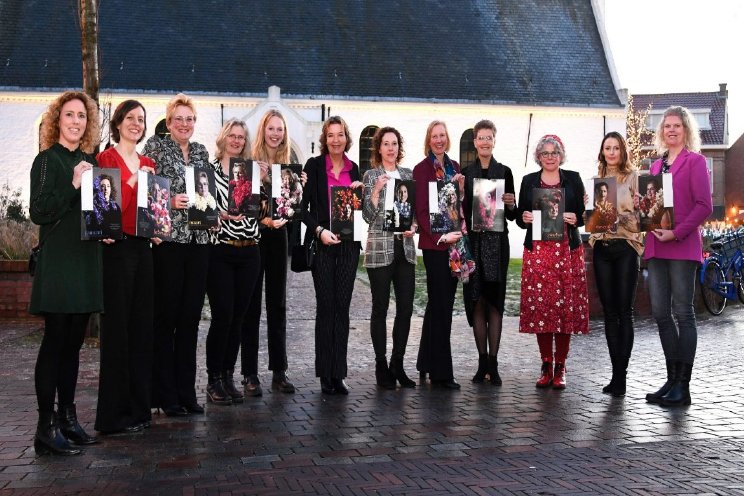 Kalender met iconische telersvrouwen gelanceerd Kalender met iconische telersvrouwen gelanceerd